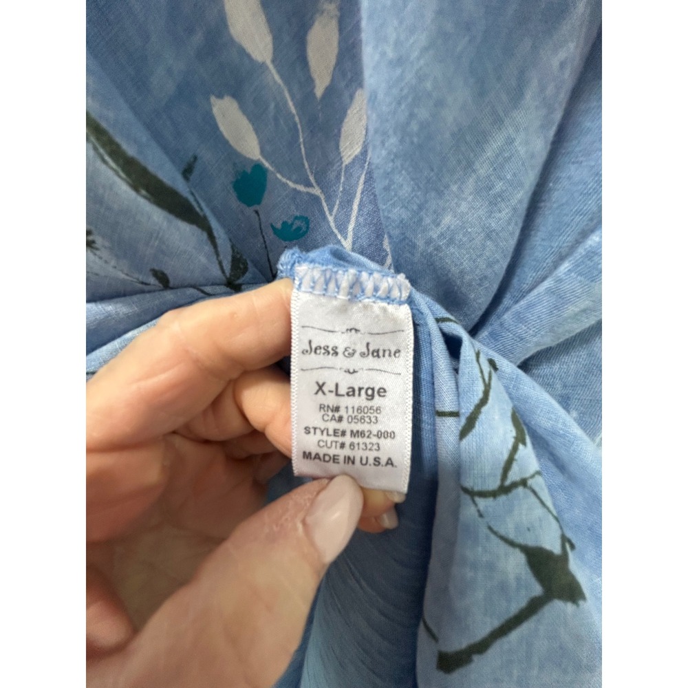 Jess & Jane Blue Mineral Wash Floral Butterfly Tunic Top XL Pocket Made in USA - Picture 5 of 10